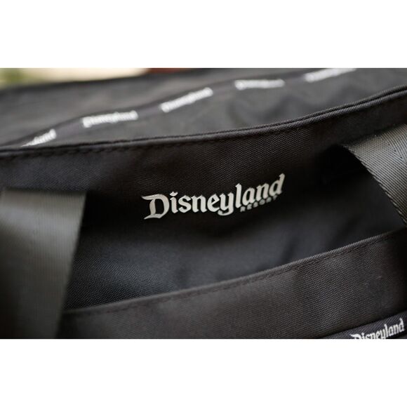 Disneyland Resort Tote Bag Black Large D Logo Travel Park Shoulder Bag - Picture 9 of 11